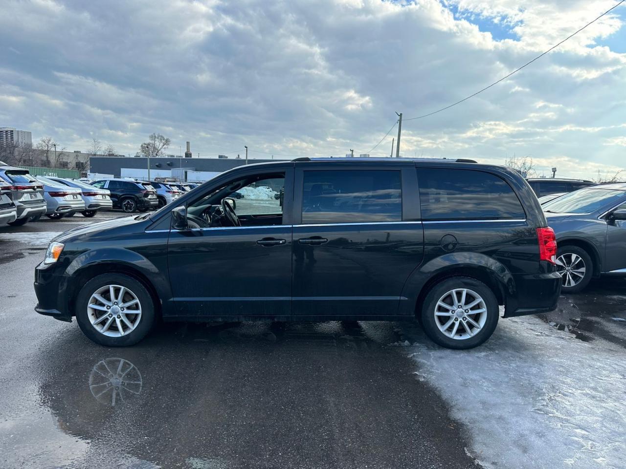 2019 Dodge Grand Caravan SXT Premium Plus Photo