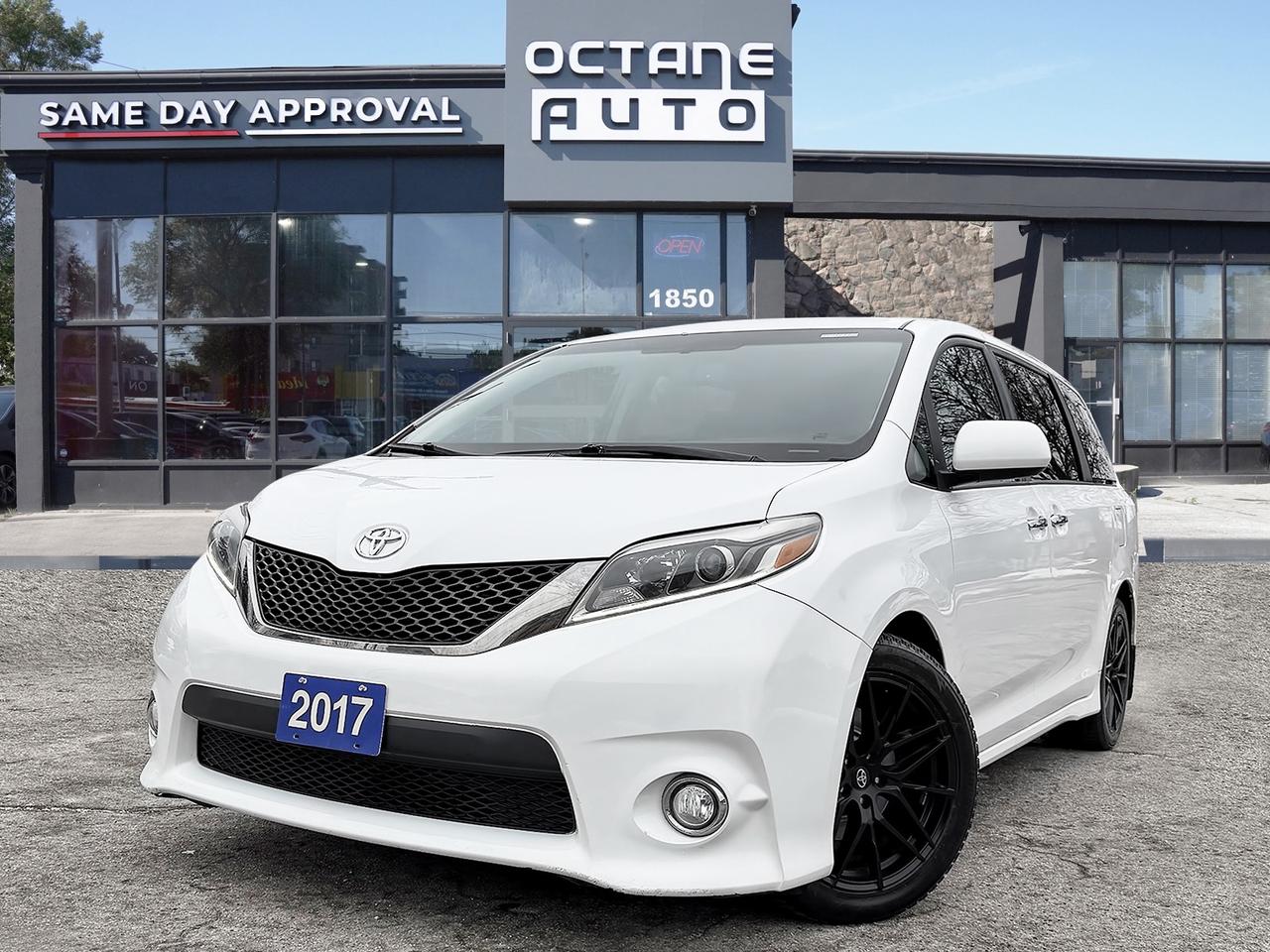 Used 2017 Toyota Sienna SE 8-Passenger for sale in Scarborough, ON