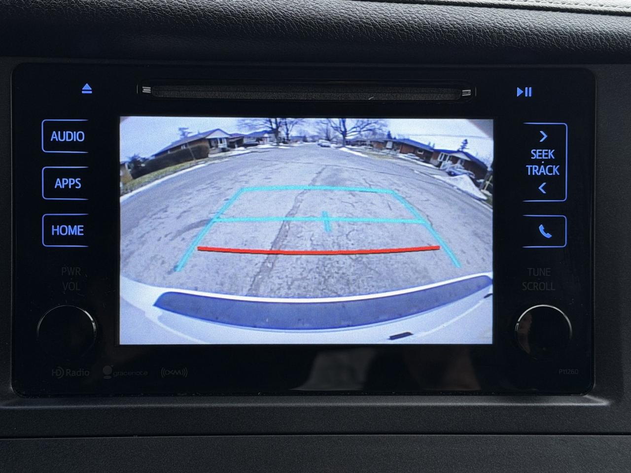 2017 Toyota Sienna SE 8-Passenger Photo