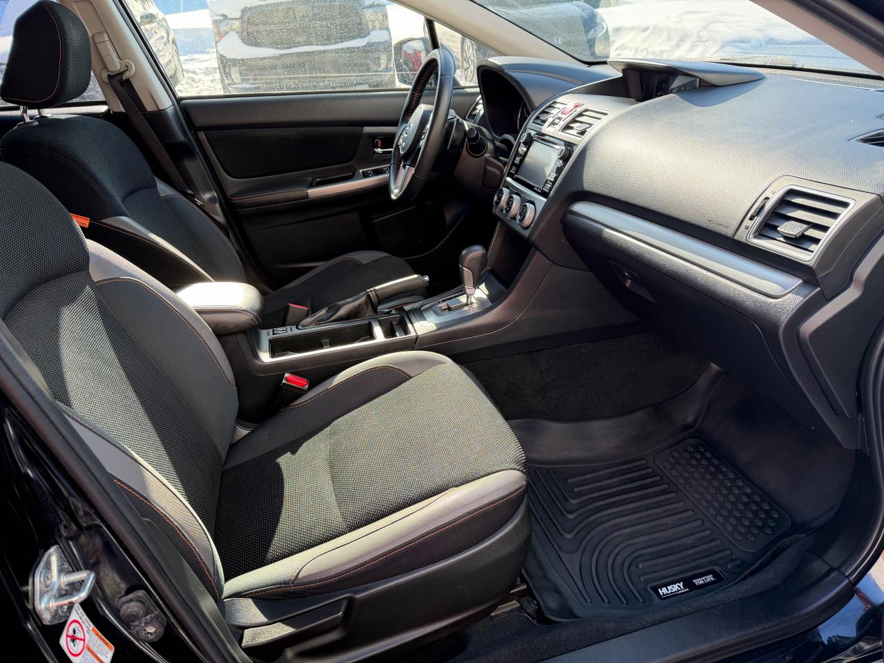 2016 Subaru Crosstrek SPORT AWD, DEALER-SERVICED! HEATED SEATS! Photo