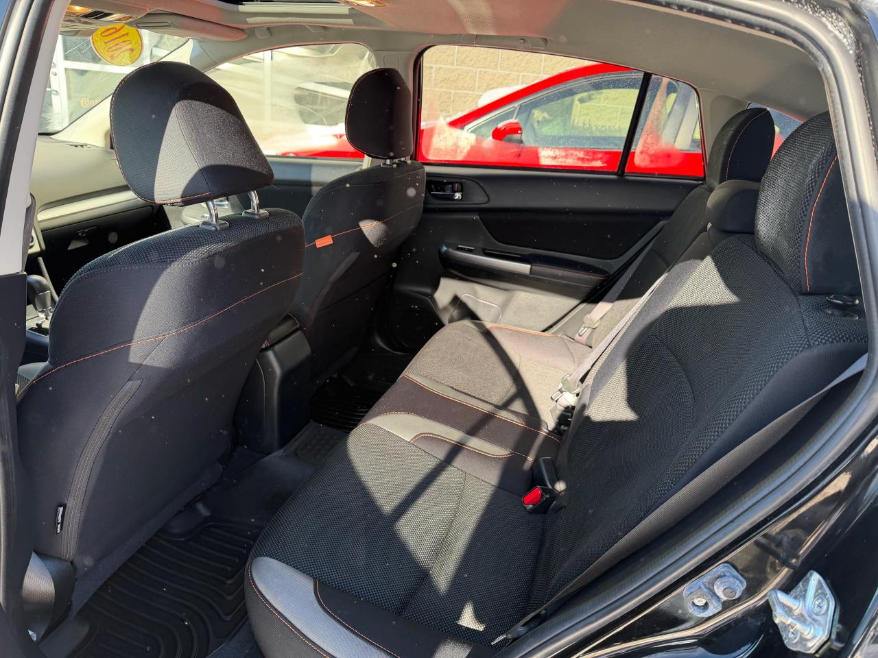 2016 Subaru Crosstrek SPORT AWD, DEALER-SERVICED! HEATED SEATS! Photo