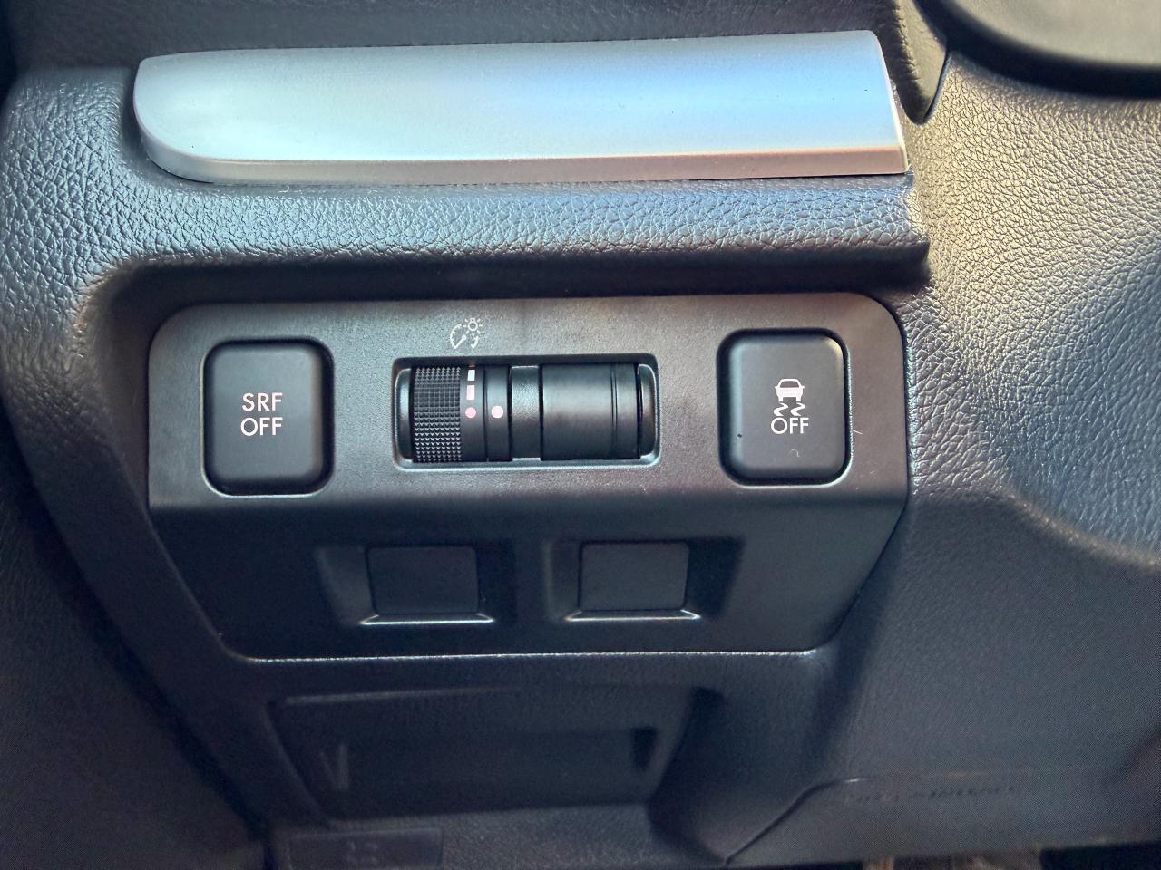 2016 Subaru Crosstrek SPORT AWD, DEALER-SERVICED! HEATED SEATS! Photo