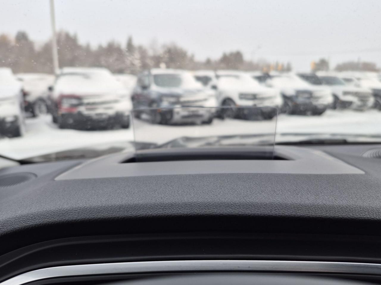 2025 Ford Escape PLATINUM AWD, HYBRID, TECH PACKAGE, TOW, PANO ROOF Photo