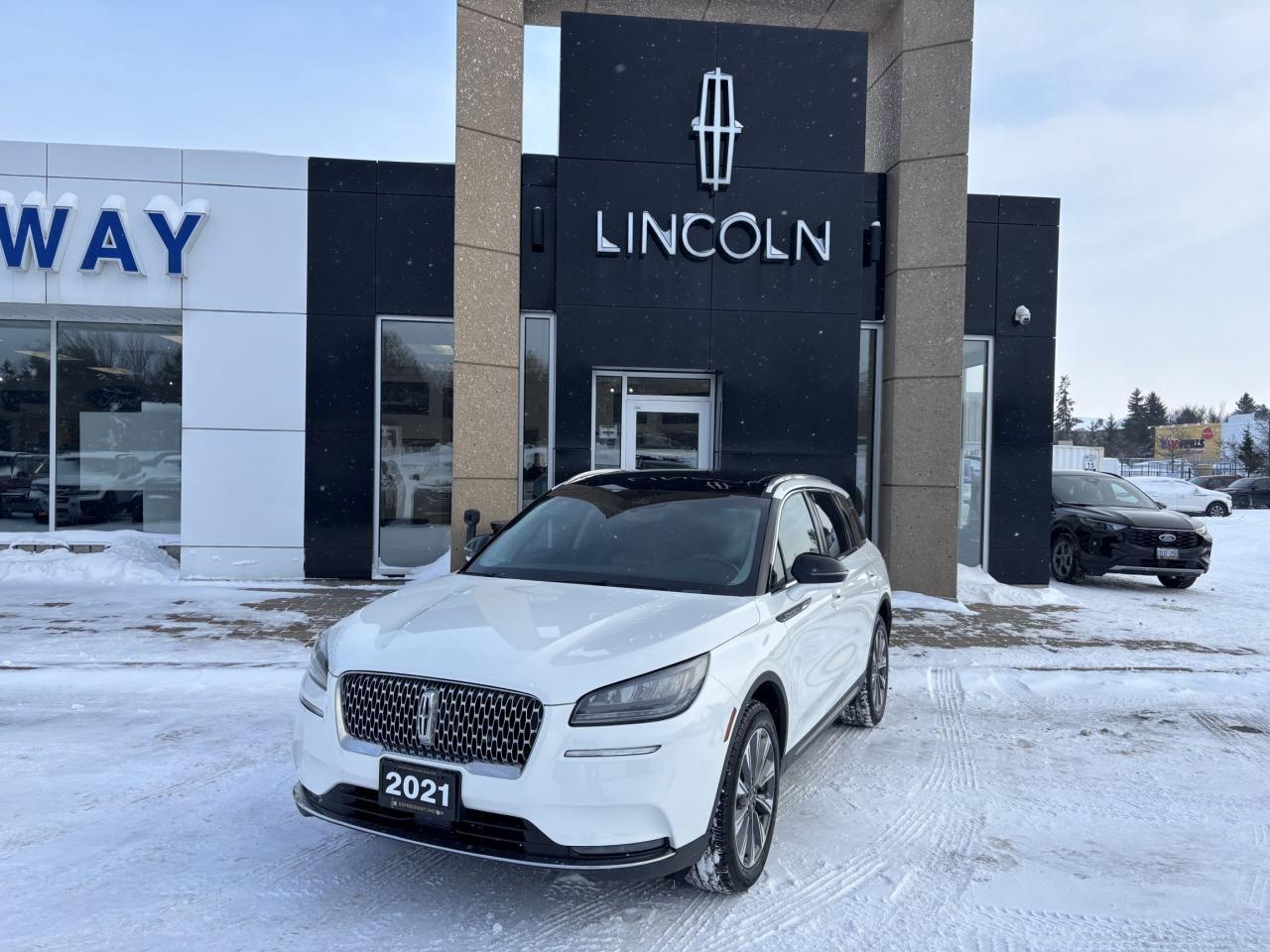 2021 Lincoln Corsair RESERVE, AWD, PREMIUM PACKAGE, 19" RIMS, 360CAMERA Photo