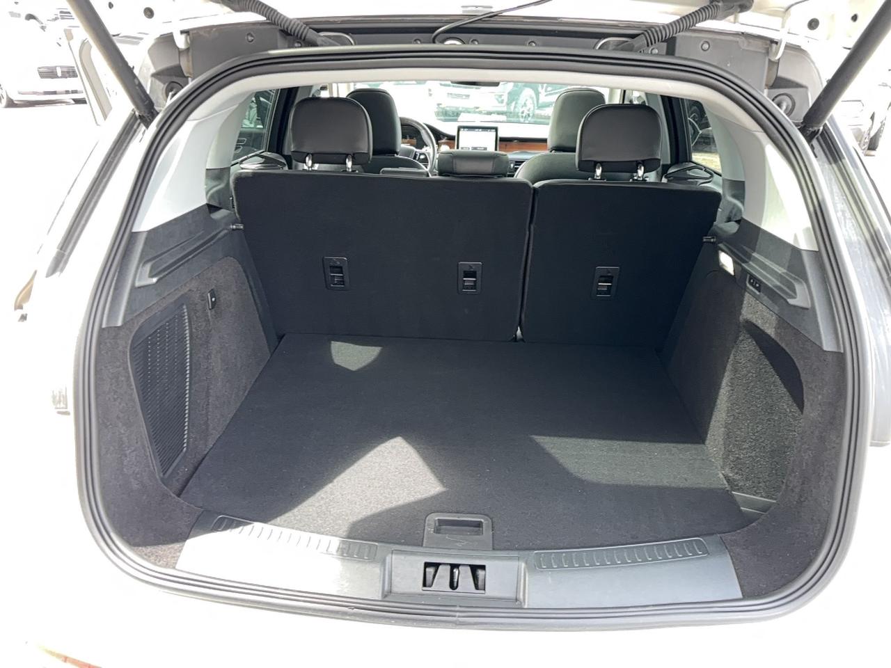 2021 Lincoln Corsair RESERVE, AWD, PREMIUM PACKAGE, 19" RIMS, 360CAMERA Photo