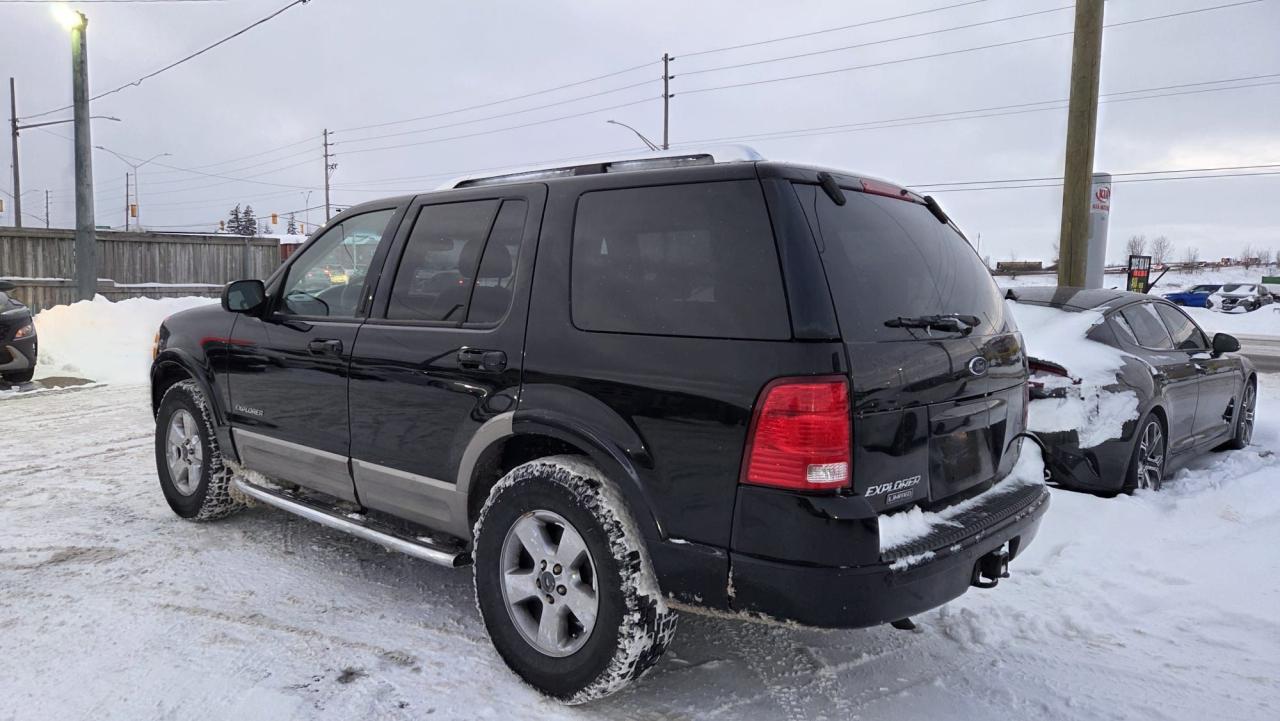 2004 Ford Explorer LIMITED, V8, 7 PASSENGER, ONLY 186KMS, AS IS Photo2