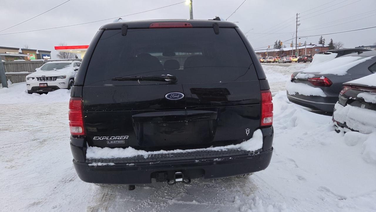 2004 Ford Explorer LIMITED, V8, 7 PASSENGER, ONLY 186KMS, AS IS Photo3