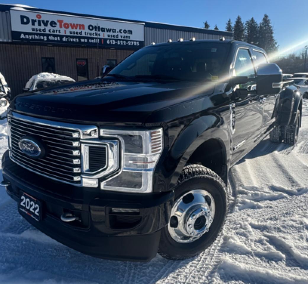 Used 2022 Ford SUPER DUTY F-350 DRW Platinum for sale in Ottawa, ON