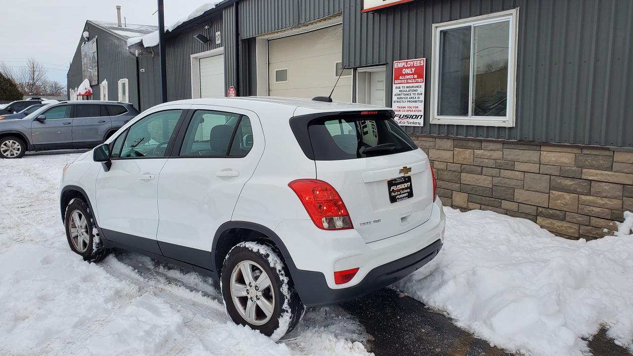 2020 Chevrolet Trax AWD LS-BACK UP CAMERA-BLUETOOTH-ALLOY WHEELS Photo