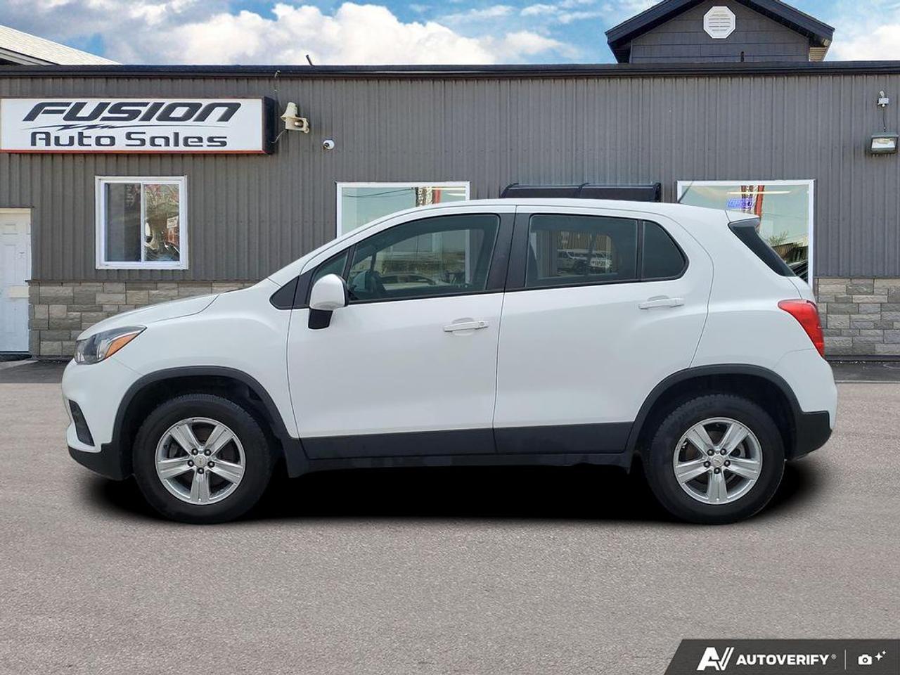 2020 Chevrolet Trax AWD LS-BACK UP CAMERA-BLUETOOTH-ALLOY WHEELS Photo