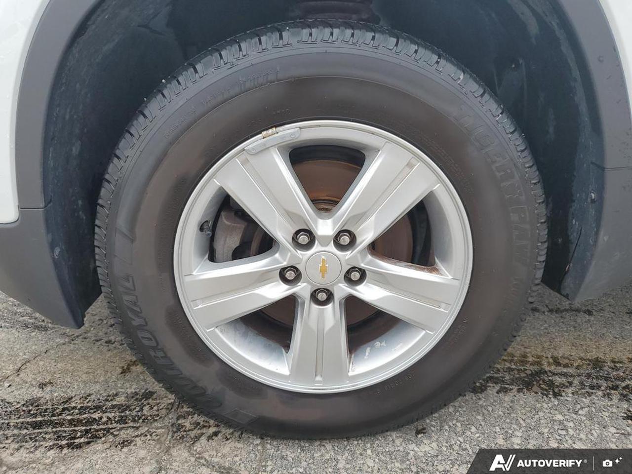 2020 Chevrolet Trax AWD LS-BACK UP CAMERA-BLUETOOTH-ALLOY WHEELS Photo