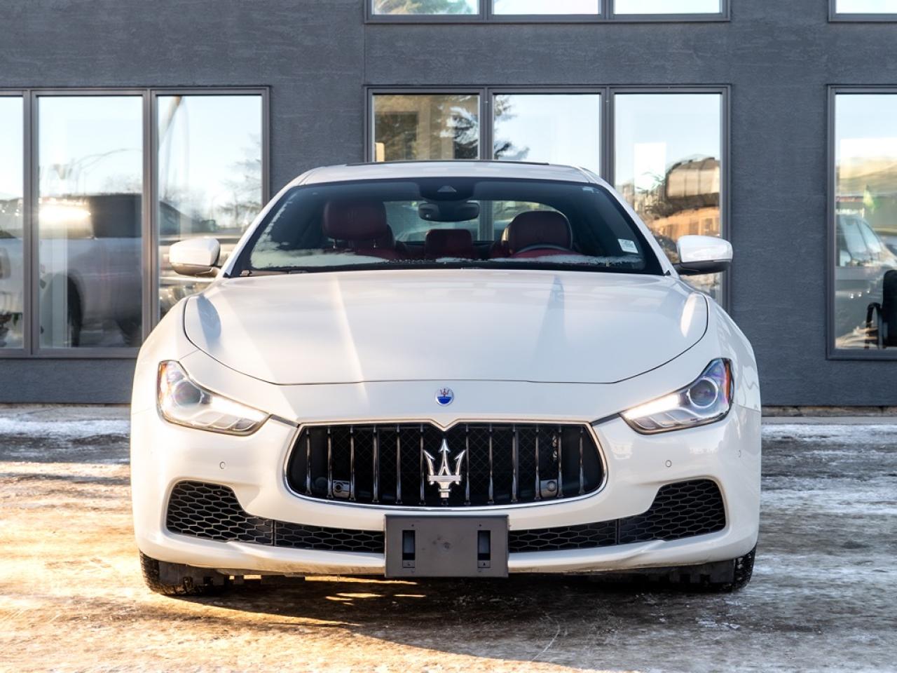 2017 Maserati Ghibli S Q4 3.0L Photo2