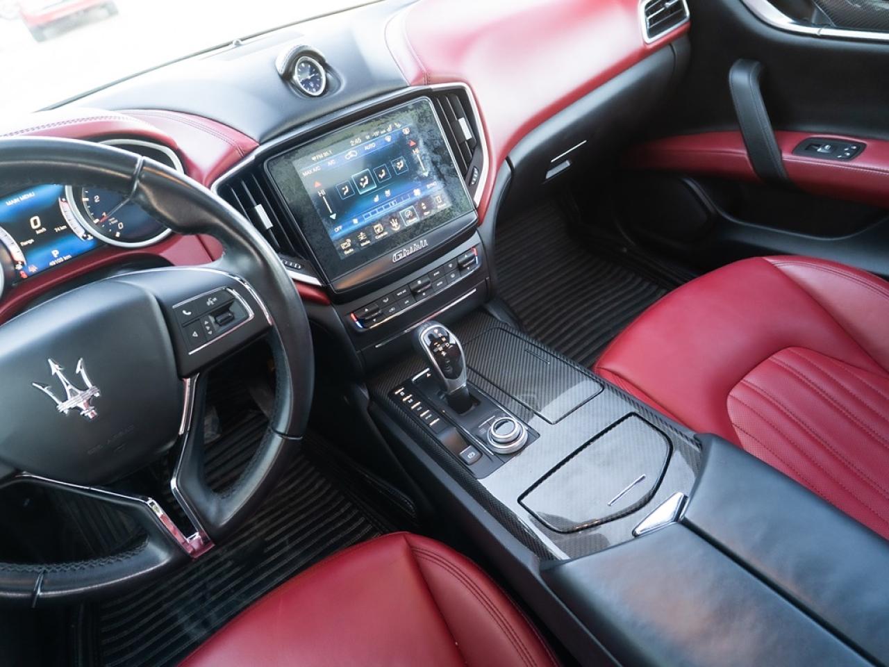 2017 Maserati Ghibli S Q4 3.0L Photo9