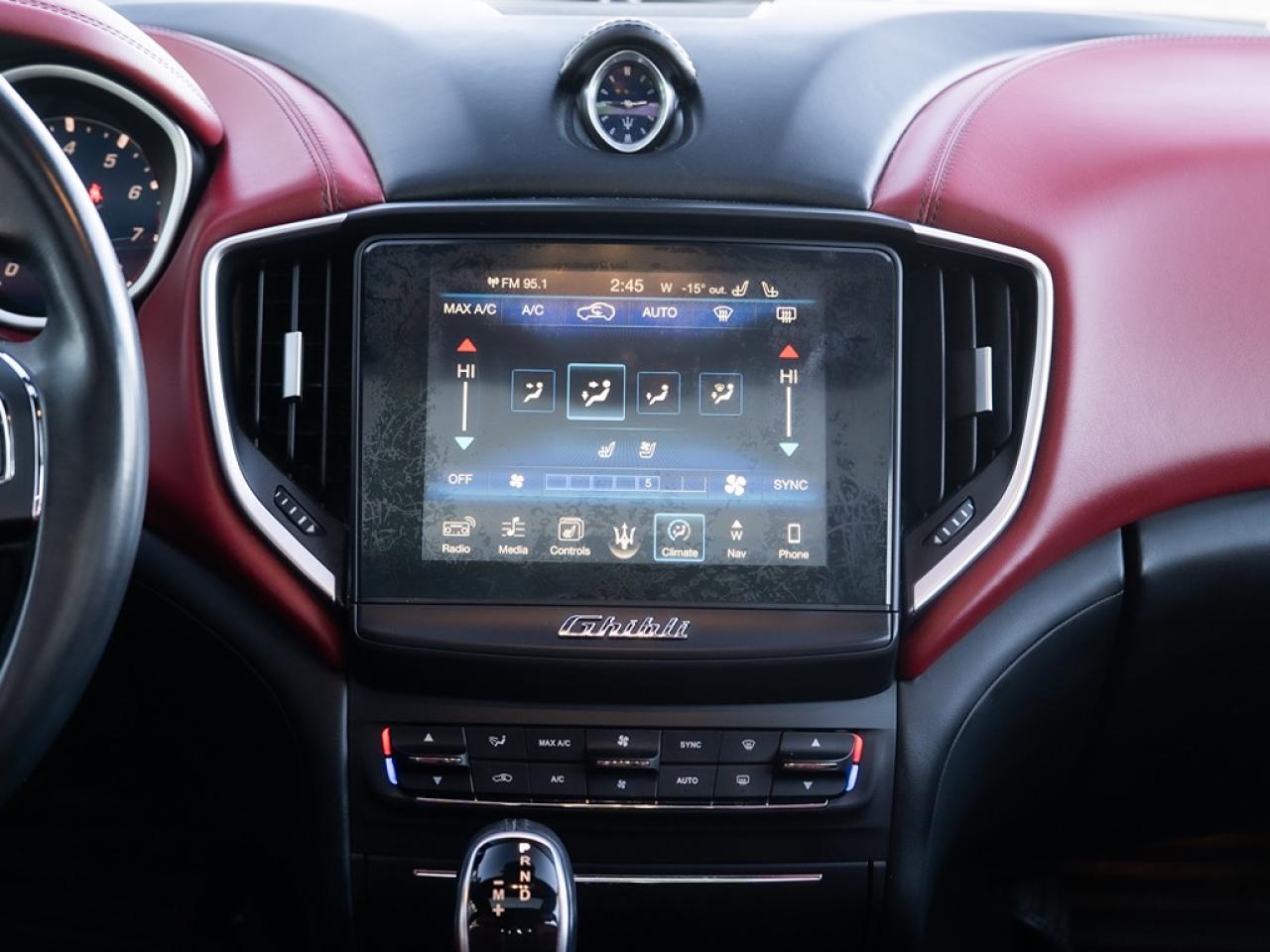 2017 Maserati Ghibli S Q4 3.0L Photo30