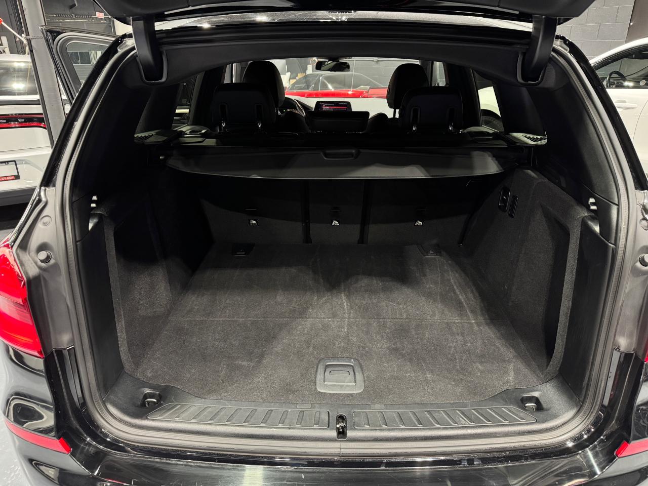 2021 BMW X3 xDrive30i Photo