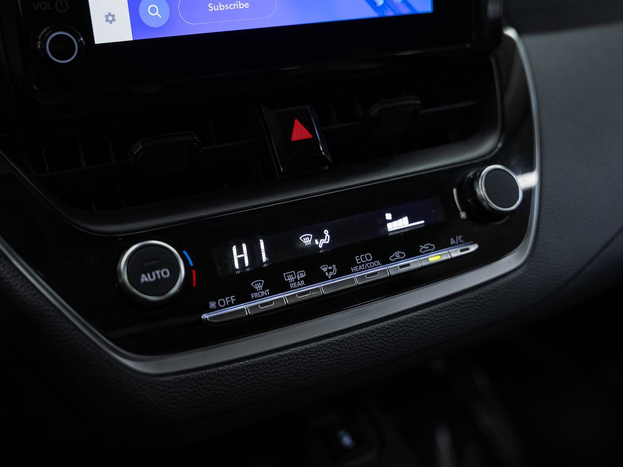 2024 Toyota Corolla LE UPGRADE | Sunroof | LaneDep | BSM | CarPlay