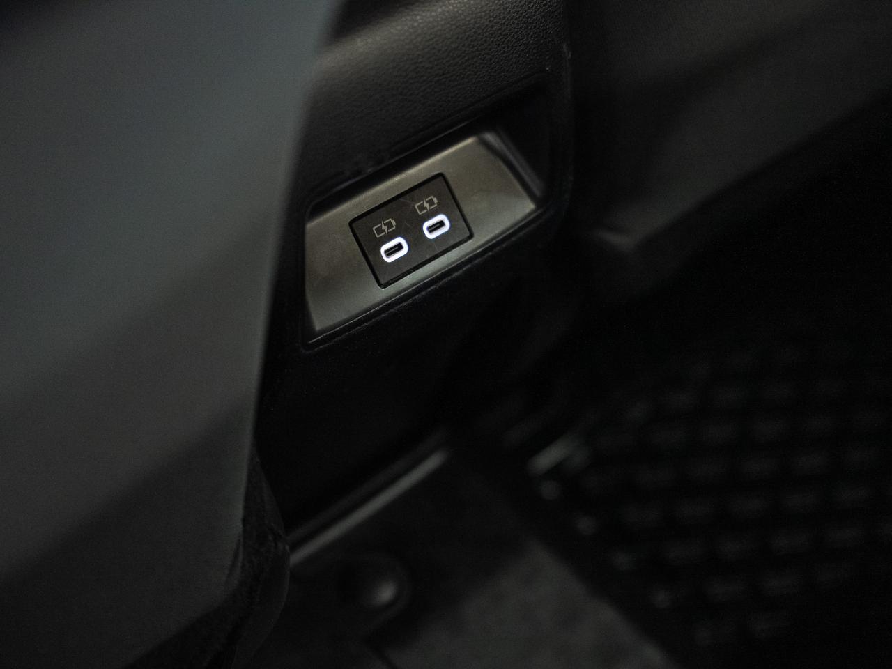 2024 Toyota Corolla LE UPGRADE | Sunroof | LaneDep | BSM | CarPlay Photo