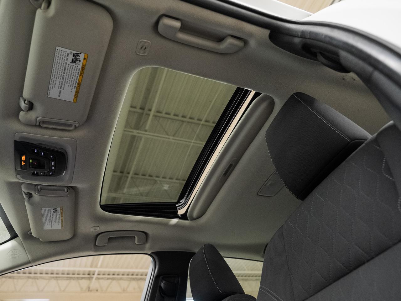 2024 Toyota Corolla LE UPGRADE | Sunroof | LaneDep | BSM | CarPlay