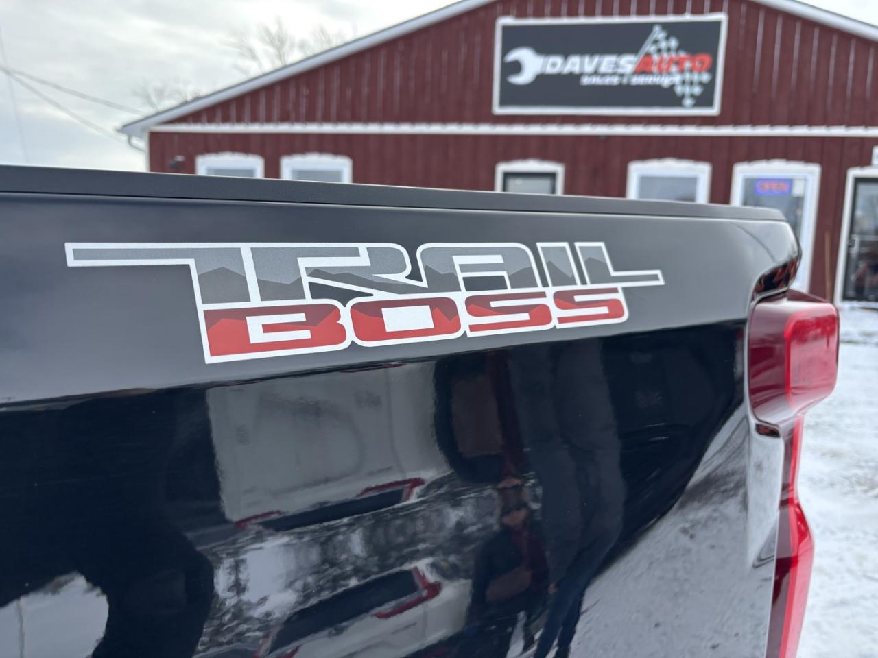 2019 Chevrolet Silverado 1500 Custom Trail Boss Photo