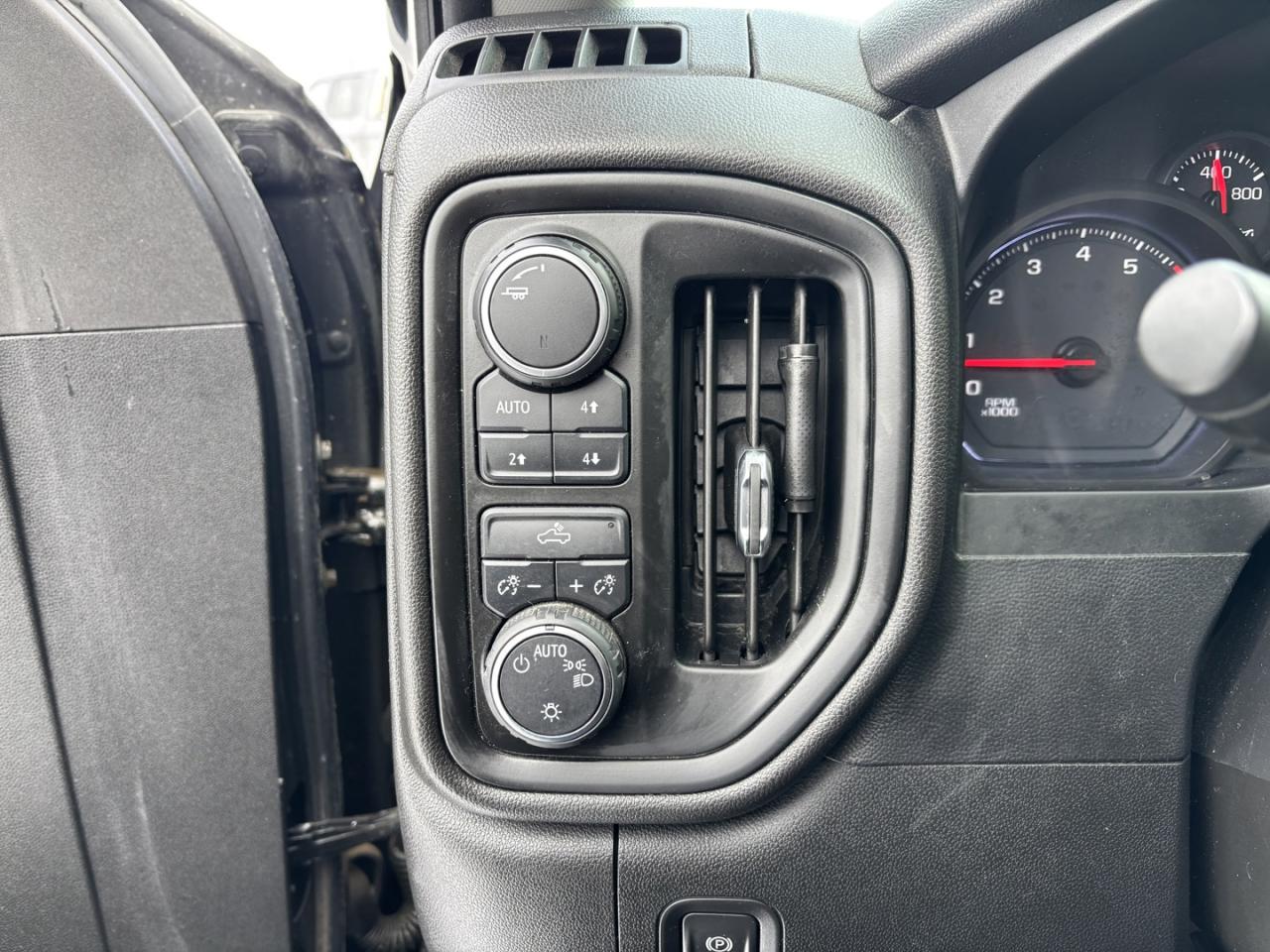 2019 Chevrolet Silverado 1500 Custom Trail Boss Photo