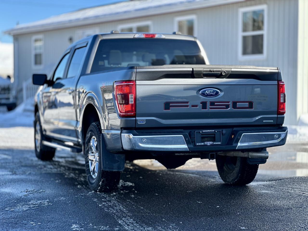 2022 Ford F-150 XLT 4WD SuperCrew 5.5' Bo Photo4