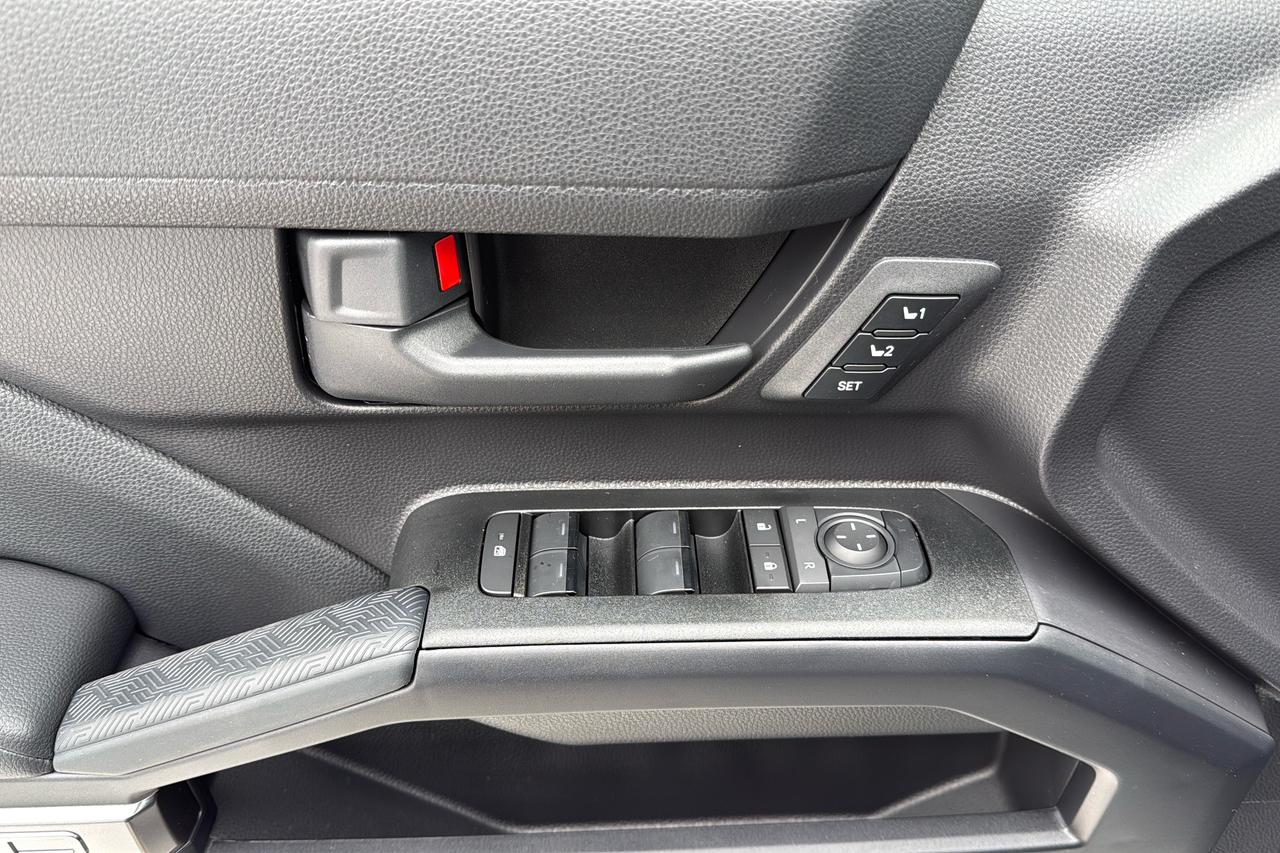 2026 Toyota 4Runner TRD Off Road Premium Photo