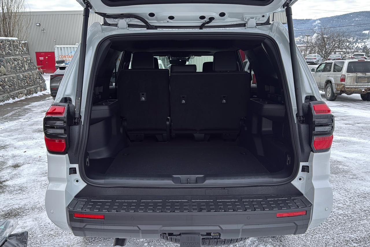 2026 Toyota 4Runner TRD Off Road Premium Photo