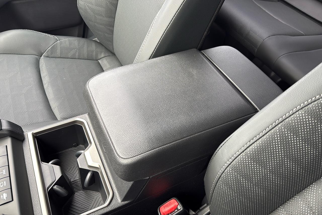 2026 Toyota 4Runner TRD Off Road Premium Photo