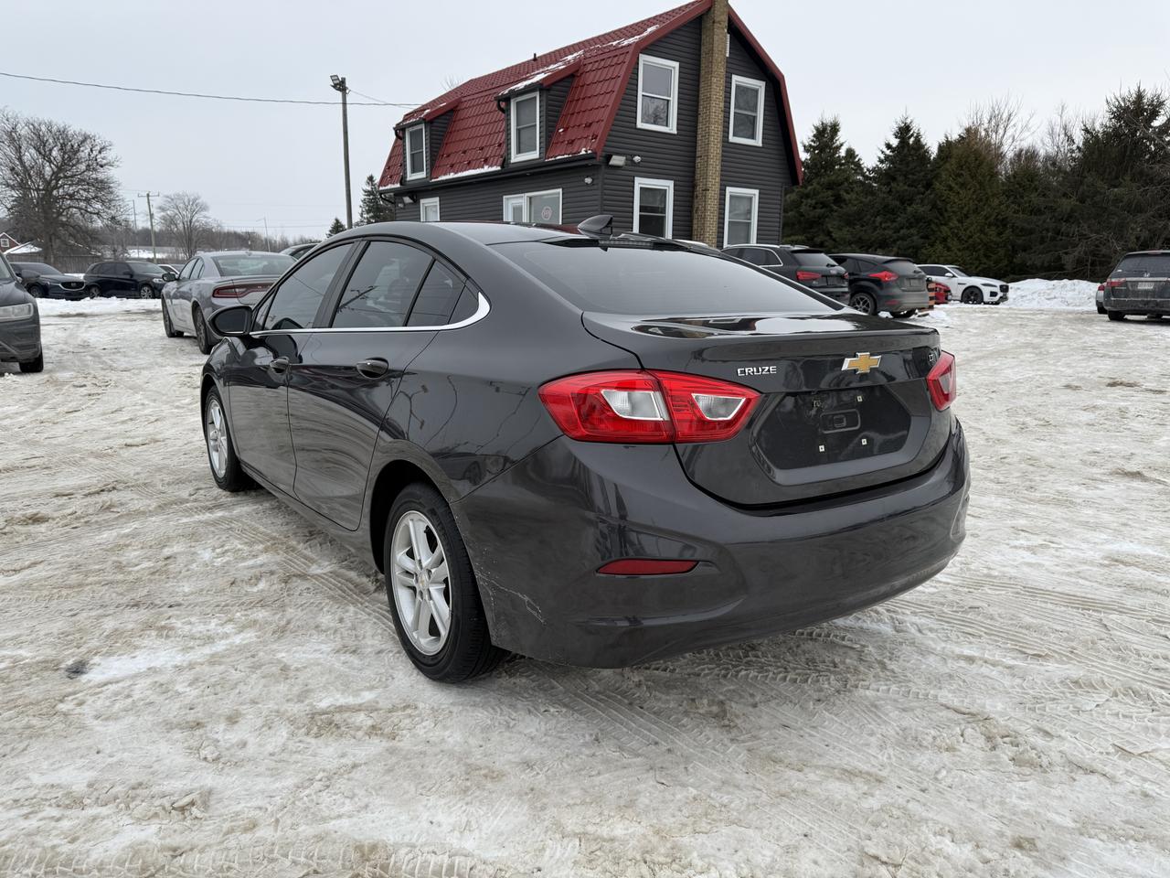 2016 Chevrolet Cruze LT ONLY 48KM Photo