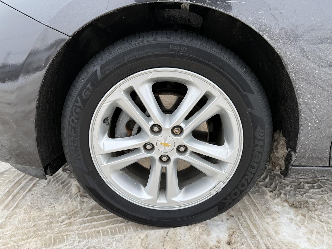 2016 Chevrolet Cruze LT ONLY 48KM Photo