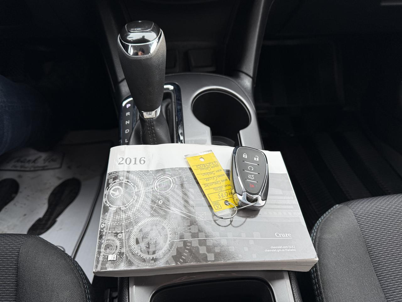 2016 Chevrolet Cruze LT ONLY 48KM Photo