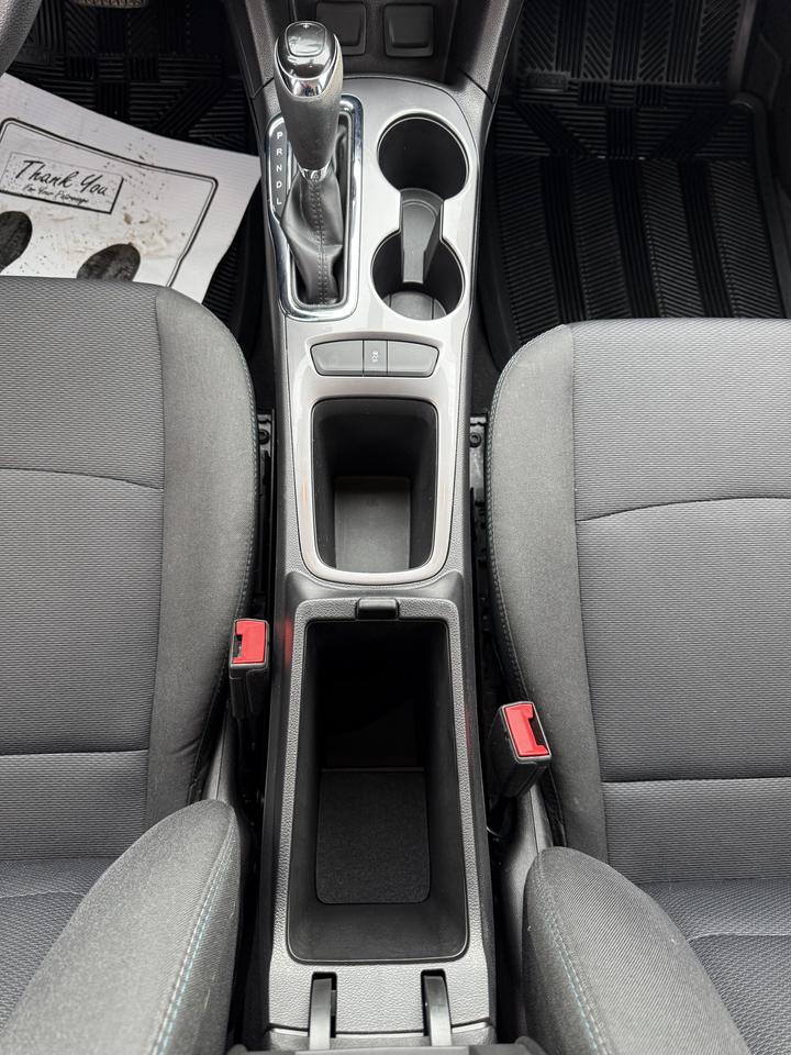 2016 Chevrolet Cruze LT ONLY 48KM Photo