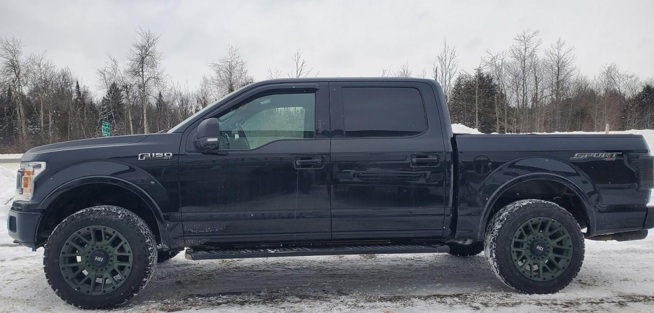 2018 Ford F-150 XLT Photo3