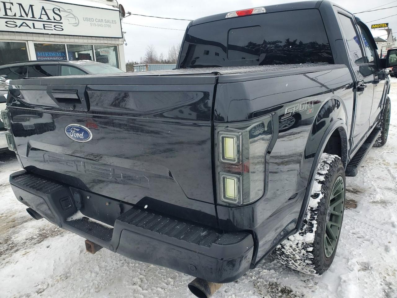 2018 Ford F-150 XLT Photo