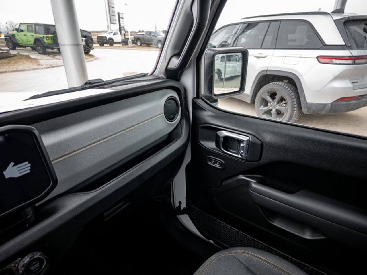 2026 Jeep Wrangler SPORT Photo
