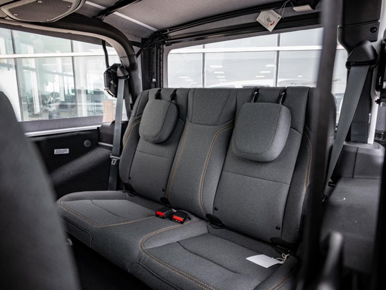 2026 Jeep Wrangler SPORT Photo