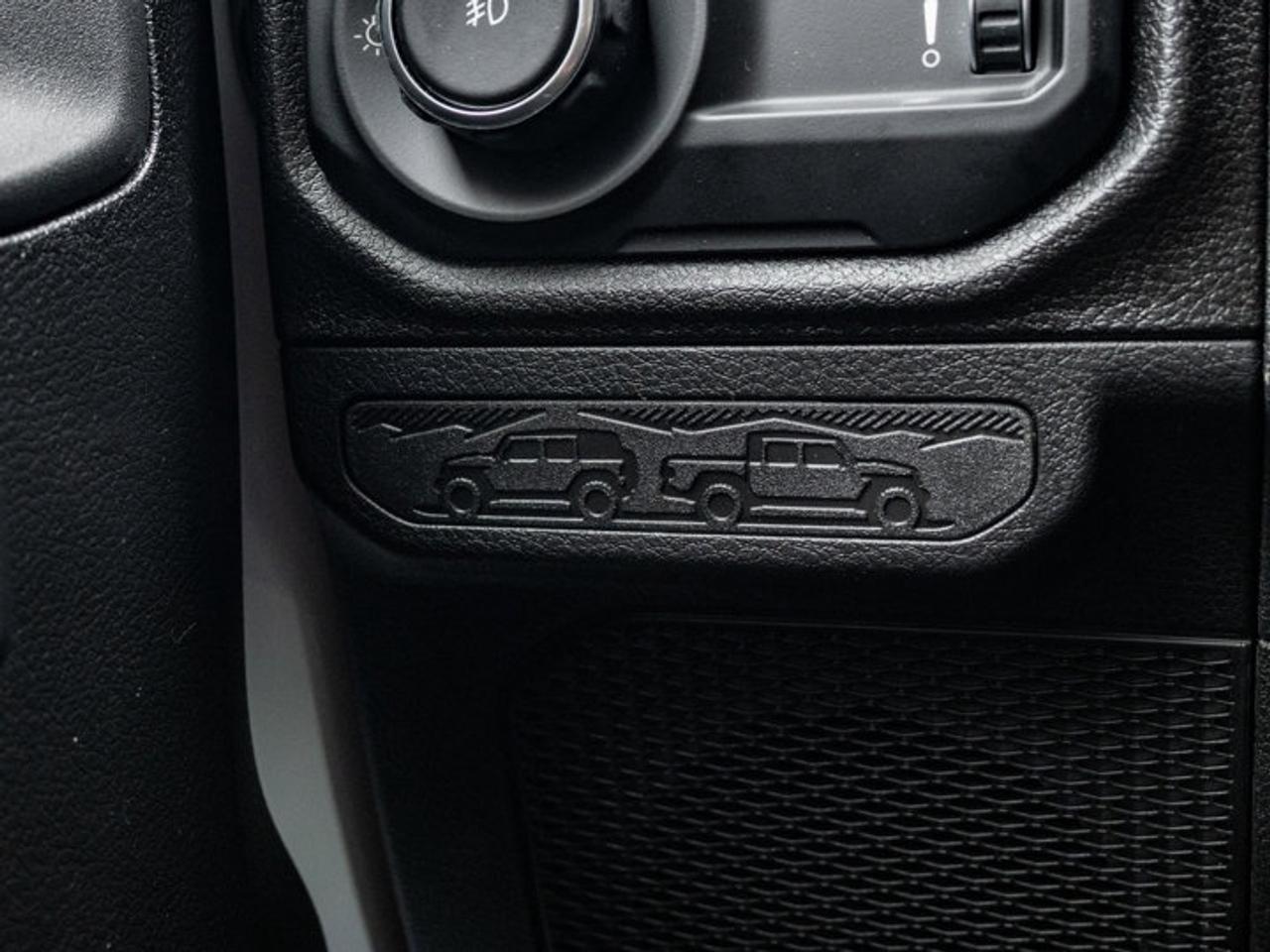 2026 Jeep Wrangler SPORT Photo