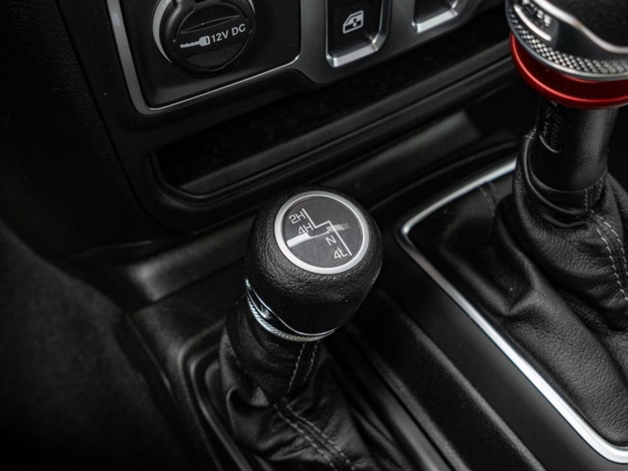 2026 Jeep Wrangler SPORT Photo