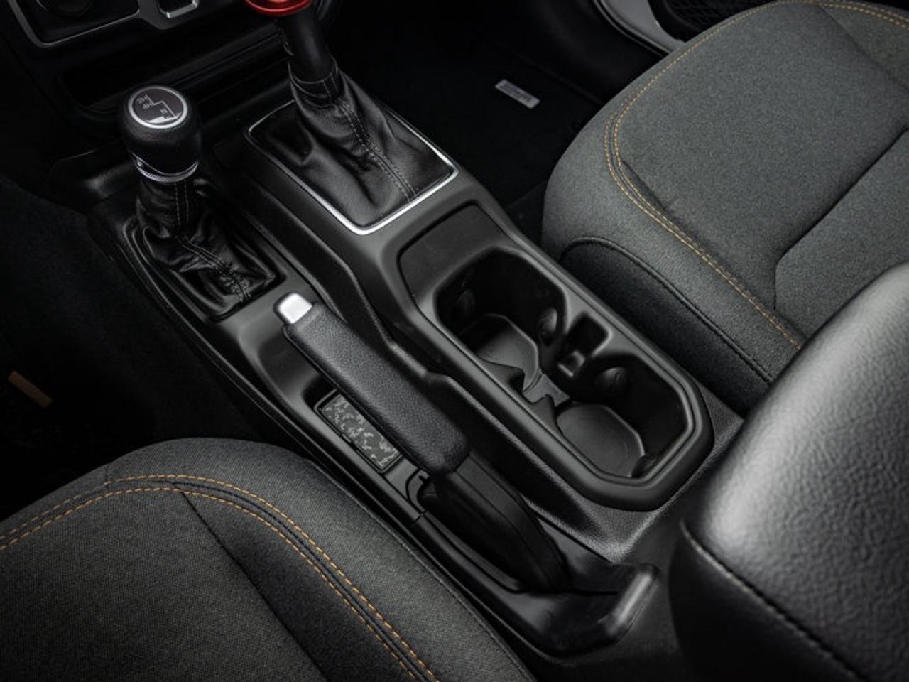 2026 Jeep Wrangler SPORT Photo