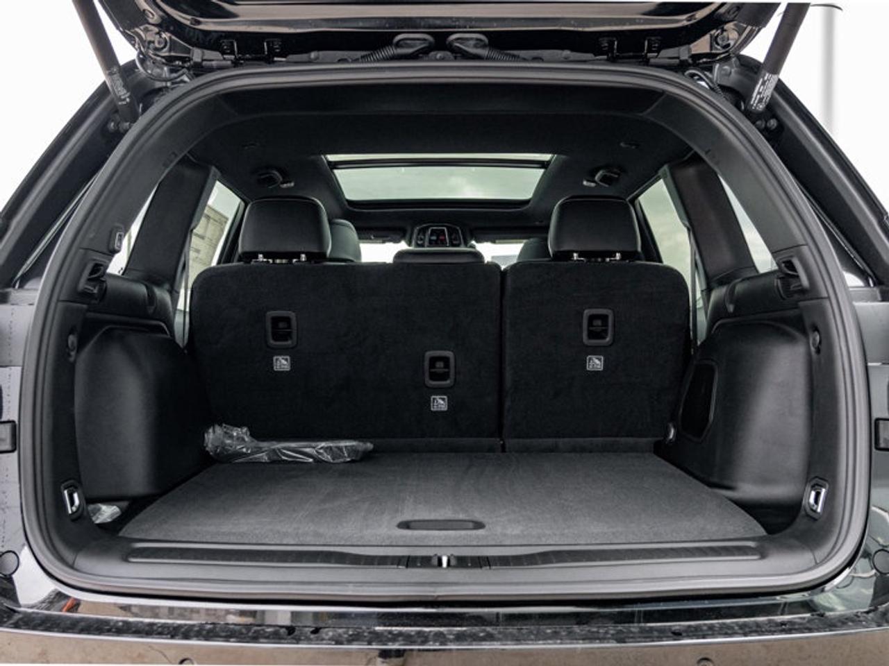 2026 Jeep Grand Cherokee Limited Reserve Photo