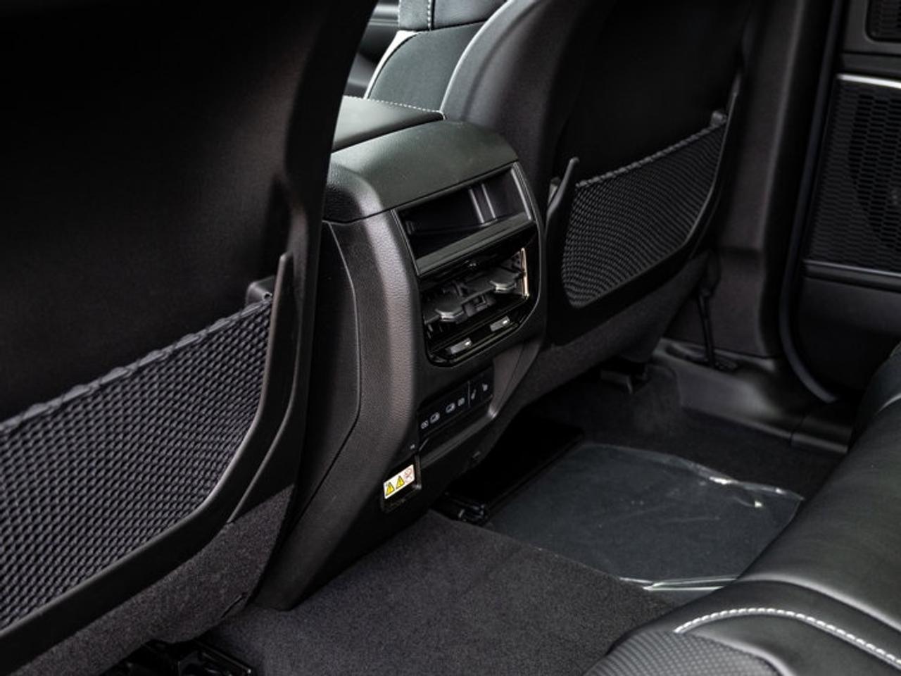 2026 Jeep Grand Cherokee Limited Reserve Photo
