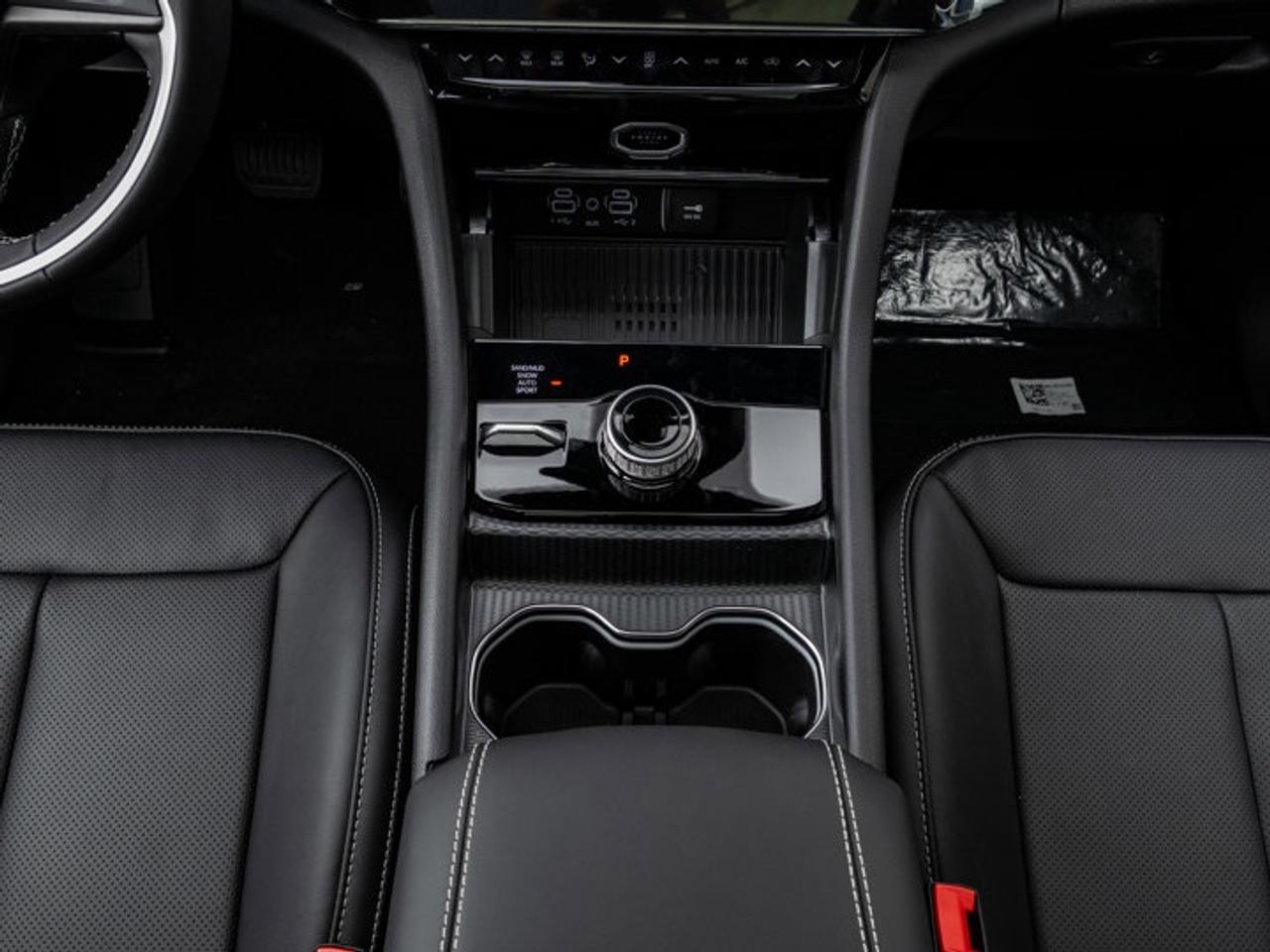 2026 Jeep Grand Cherokee Limited Reserve Photo