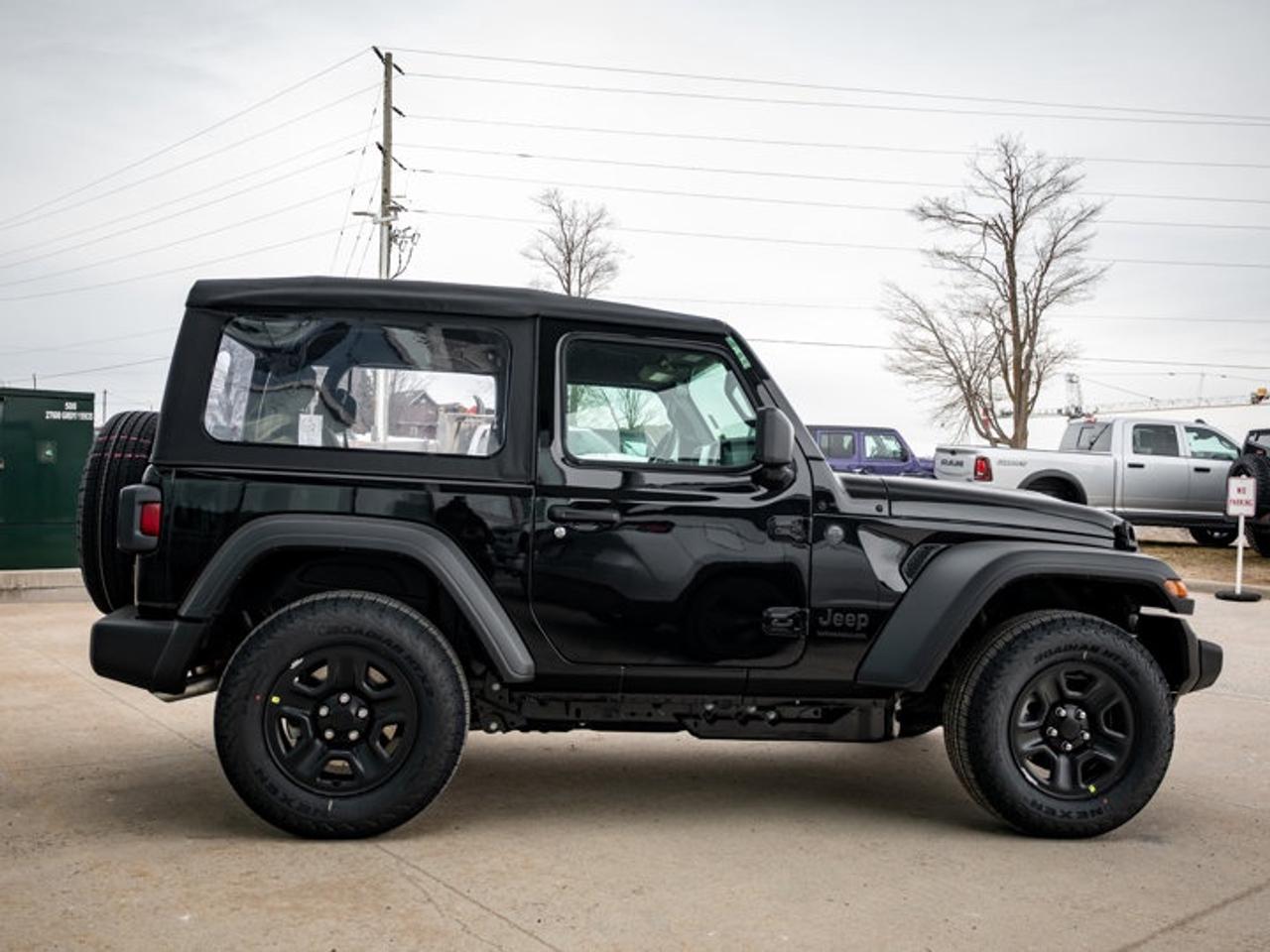 2026 Jeep Wrangler SPORT Photo