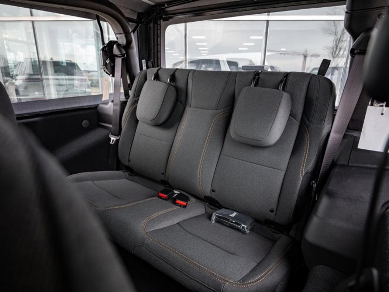 2026 Jeep Wrangler SPORT Photo