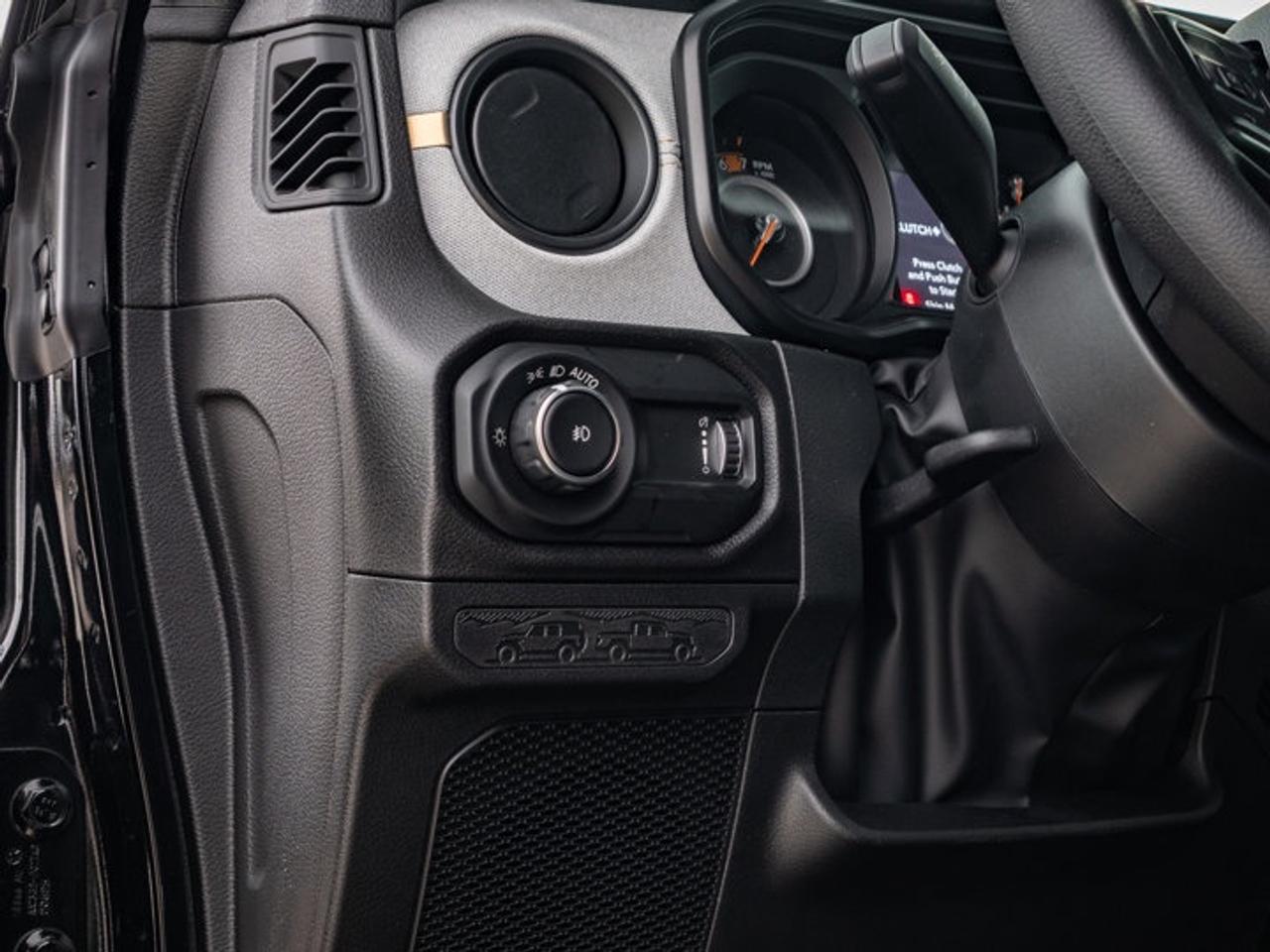 2026 Jeep Wrangler SPORT Photo