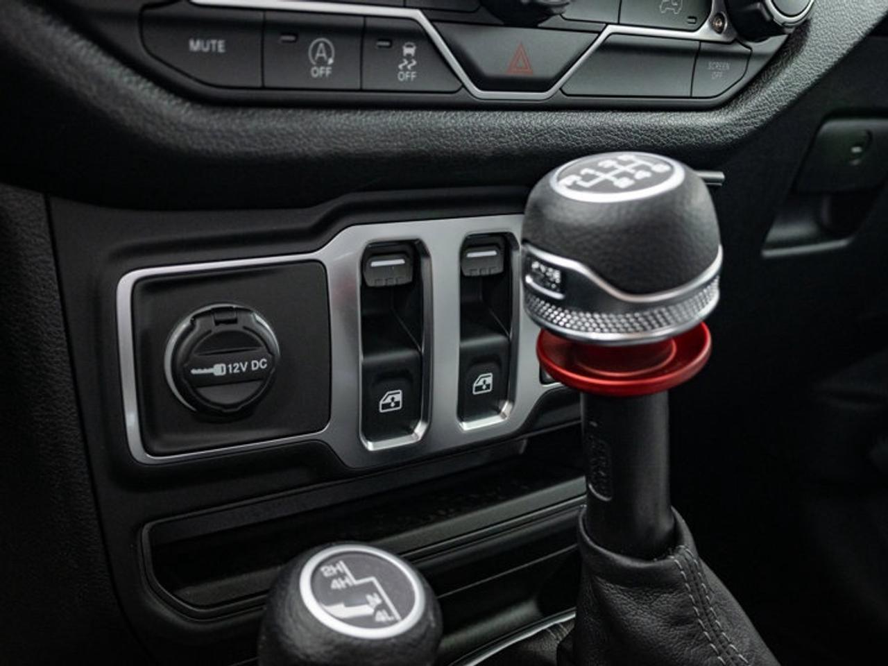 2026 Jeep Wrangler SPORT Photo