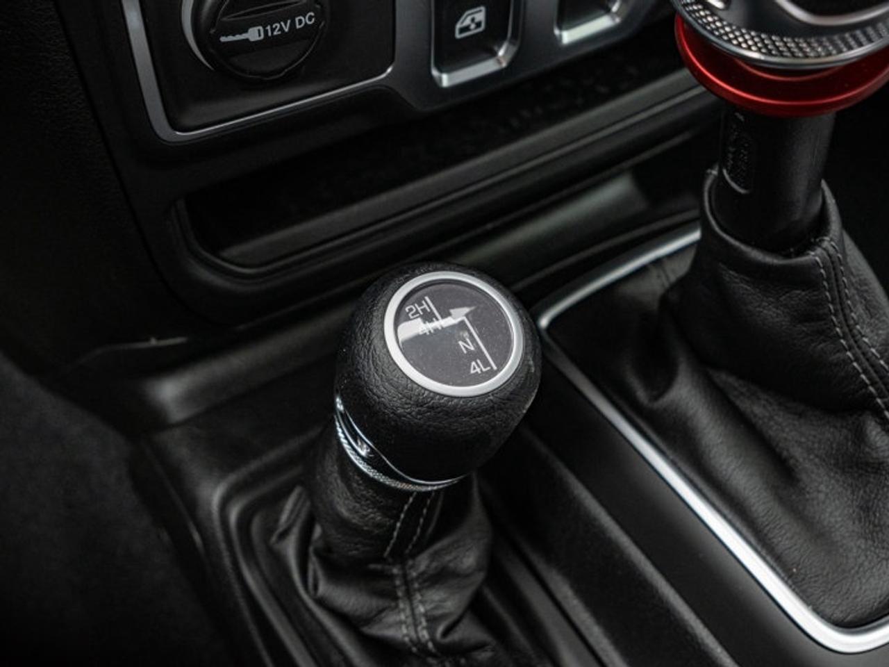 2026 Jeep Wrangler SPORT Photo
