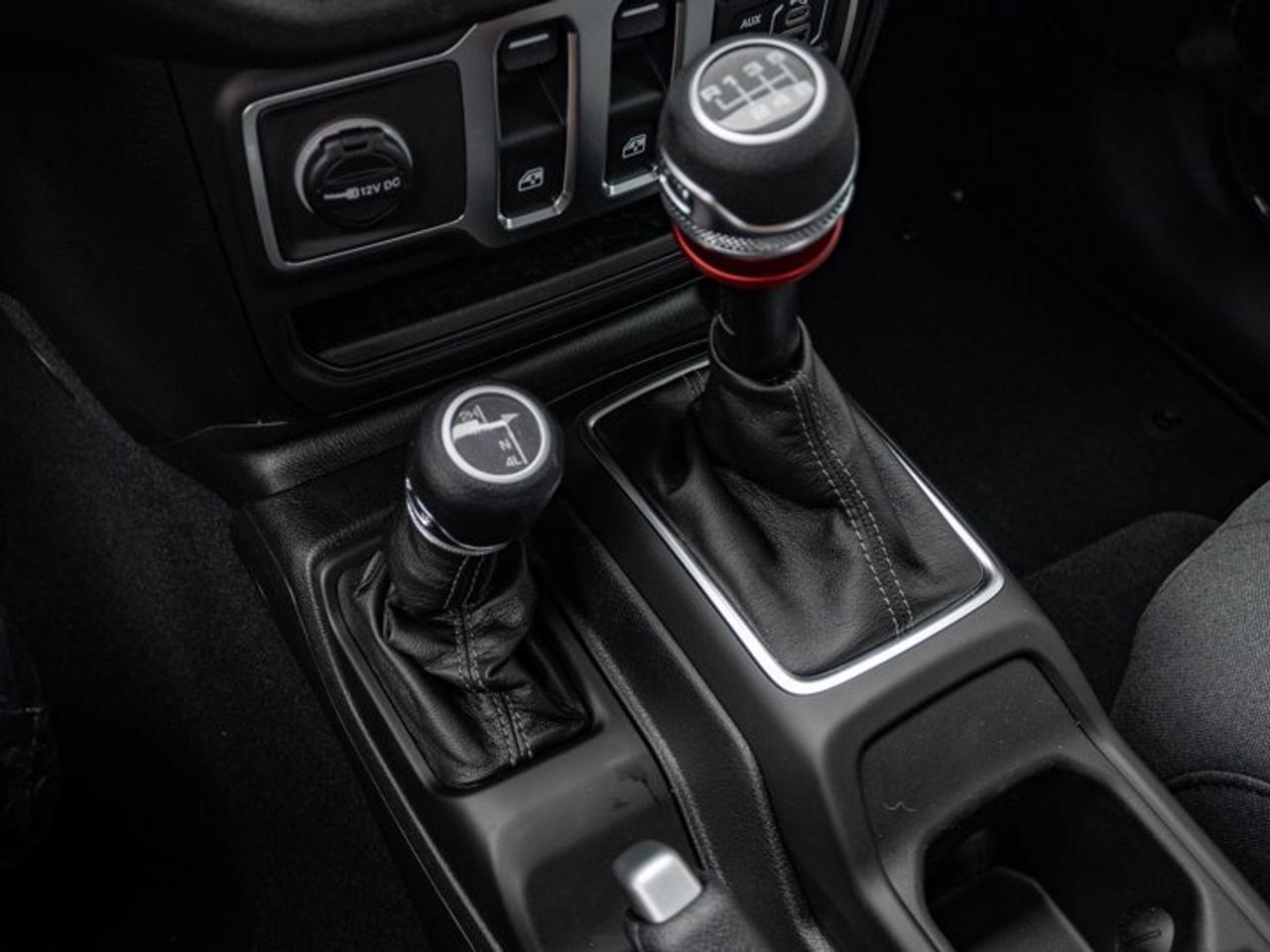 2026 Jeep Wrangler SPORT Photo