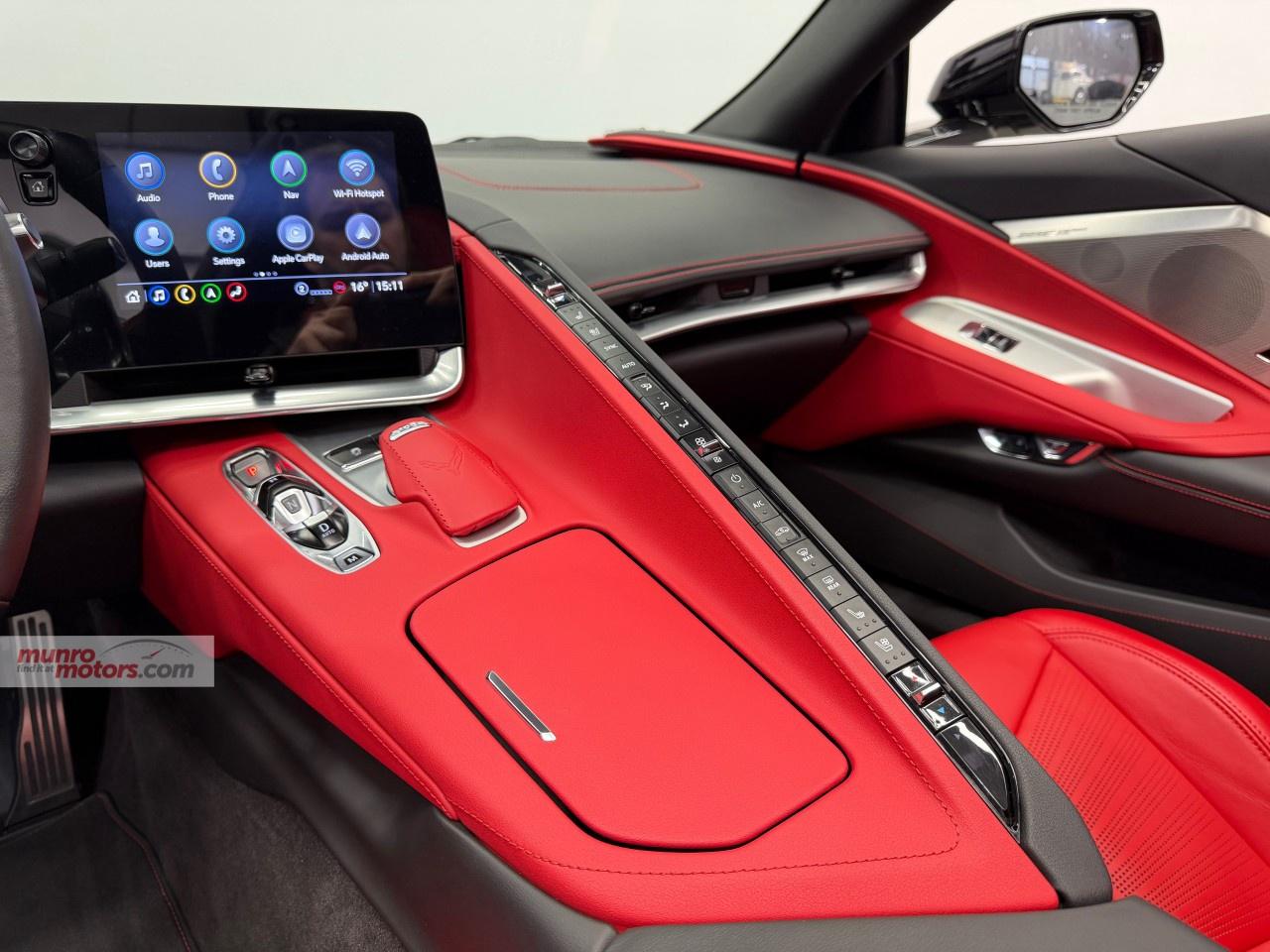 2023 Chevrolet Corvette StingRay Coupe 2LT Photo