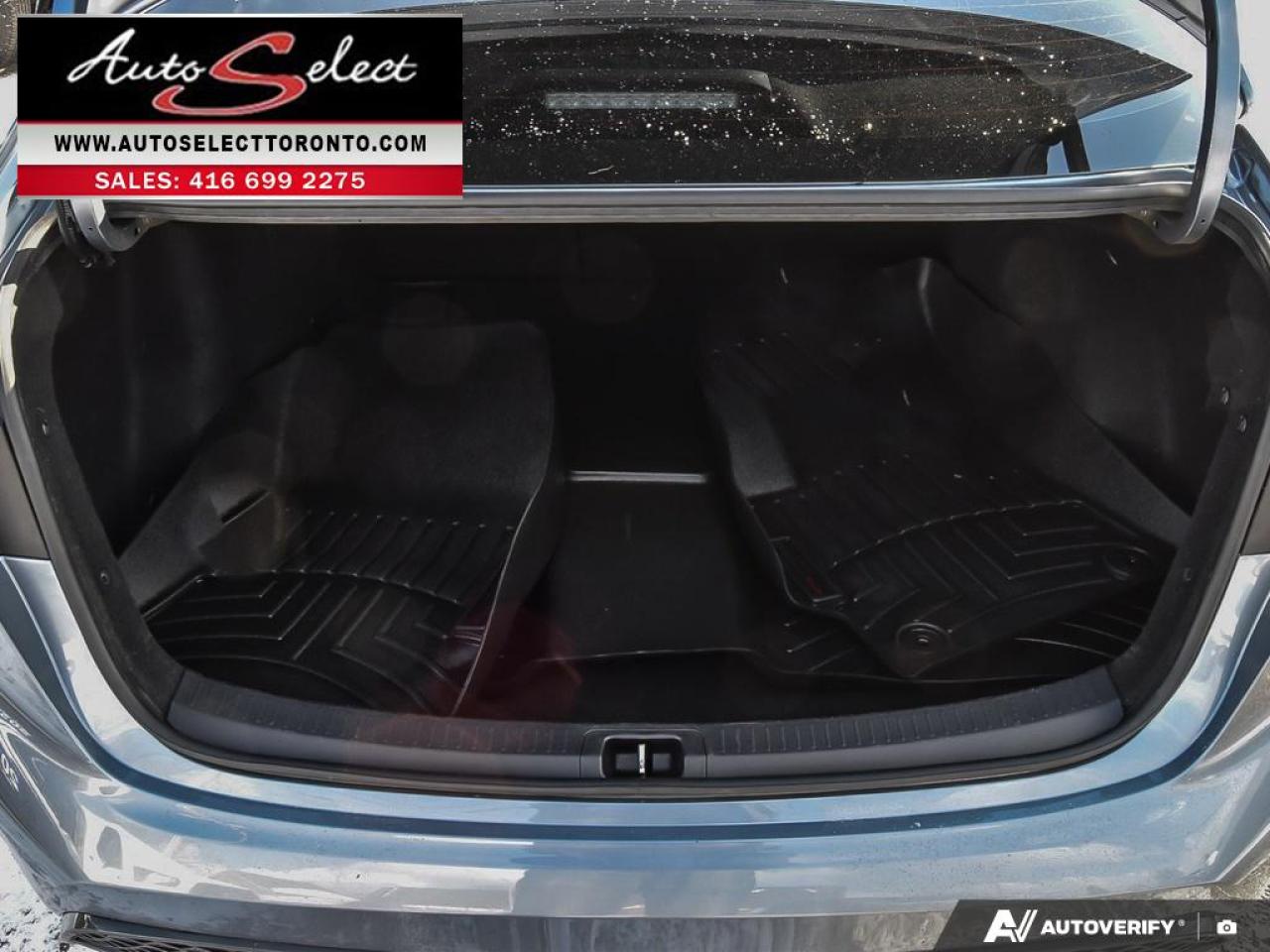 2020 Toyota Corolla SE Apple Carplay - Android Auto - Sunroof Photo